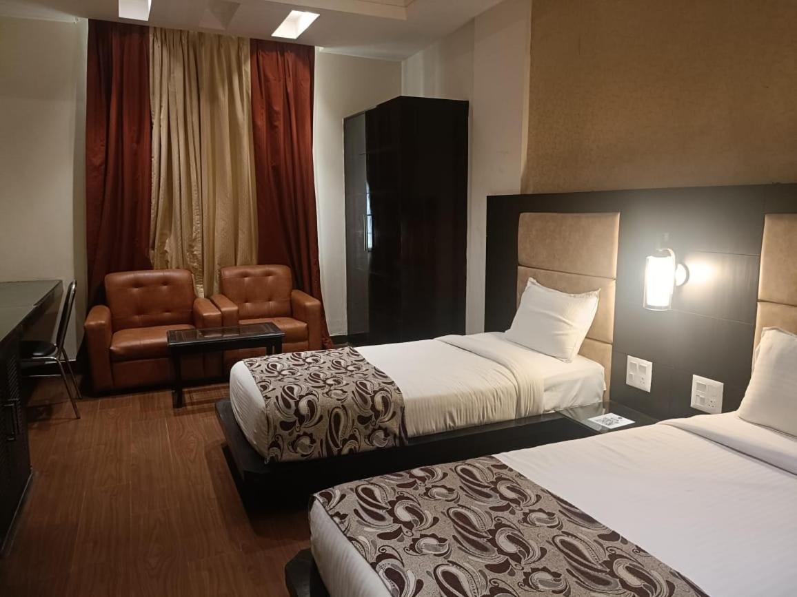 Hotel Anand Castle Kashipur Exterior photo